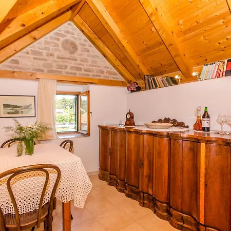 Appartement Draga - Traditional & In Center *
