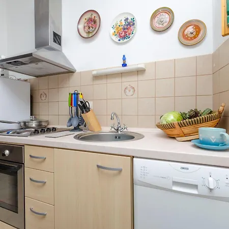 Draga - Traditional & In Center Appartement