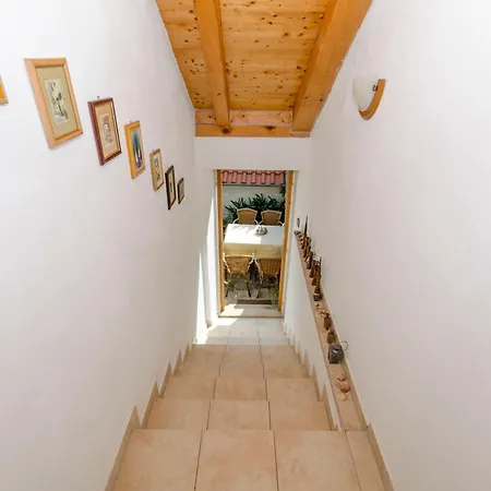 Appartement Draga - Traditional & In Center Vrboska